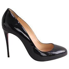 Christian Louboutin Tacones negros Negro