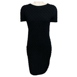 Robe Chanel noire 2018 en maille côtelée de coton piqué texturé à manches courtes avec plaque logo CC Noir