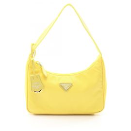 Sac à main Prada Re-Edition 2000 Re-Nylon Jaune