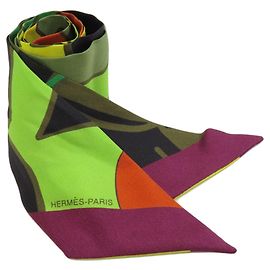 Hermès Twilly Seidentuch Grün