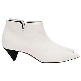 Céline Bottines à bout pointu Celine en cuir blanc Blanc Écru