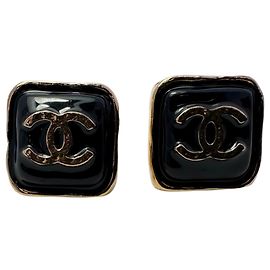 Chanel CC Stud Earrings in Black Resin Black