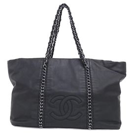 Chanel Luxury Line 31574 Shoulder Bag Black