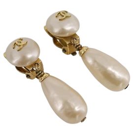 Boucles d'oreilles CHANEL métal Gold CC Auth 195937V Doré