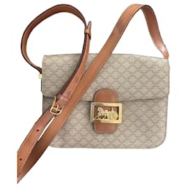 Céline Celine Triomphe Schultertasche aus braunem Monogramm-Canvas und Leder Braun Beige