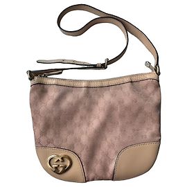 Bolsa de Ombro Gucci Monogram Heart Rosa Bege