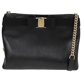 Salvatore Ferragamo Nova Bolsa Tiracolo com Corrente e Laço Preto