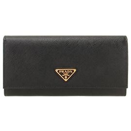 Prada Saffiano Triangle Long Wallet mit Klappe stamp: QHH Schwarz