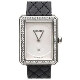 Chanel Boyfriend Medium Bezel Diamond White Dial Leather Band Quartz Women's Watch White