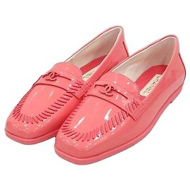 Chanel Mocasines de charol rosa Rosa
