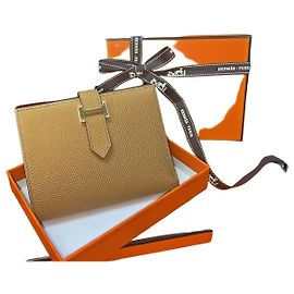 Hermès Cartera Compacta Bearn Camel Gold Naranja