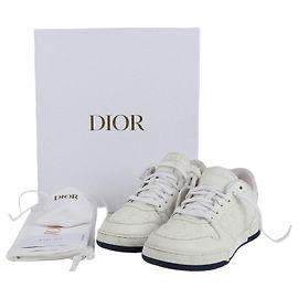 Dior Baskets One en cuir de veau perforé White Oblique Blanc