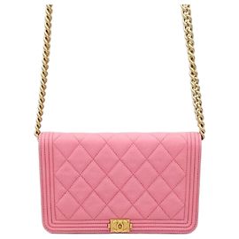 Chanel Bolsa Tiracolo com Corrente Caviar Boy WOC Vermelho