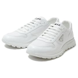 Prada Sneaker aus Nylon und gebürstetem Leder Weiß