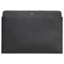 Céline Pebble Leather Large Clutch Black