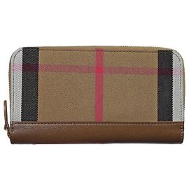 Burberry Cartera larga con cremallera para mujer Canvas Earth Castaño