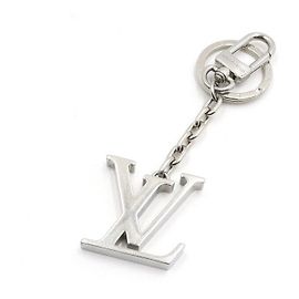 Louis Vuitton Porte-clés Key Ring LV Initiales Argenté