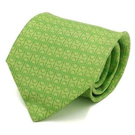 Hermès Corbata de seda con estampado de logotipo verde Verde