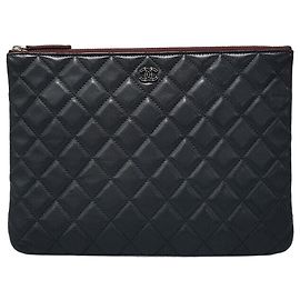 Chanel Classic Clutch Bag Lambskin Medium Black