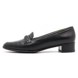Salvatore Ferragamo Mocassini classici da donna in pelle nera Nero