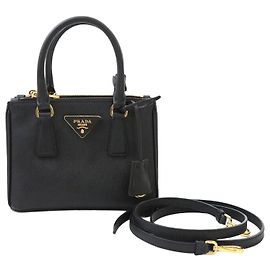 Prada Mini borsa tote a tracolla Saffiano nera Nero
