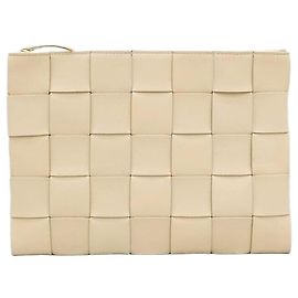 Bottega Veneta Intrecciato Leder-Clutch Medium Orange