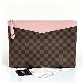 Louis Vuitton Pochette Daily Damier Rose
