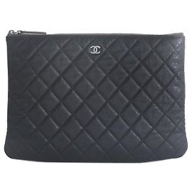 Chanel Caviar Clutch Medium Noir