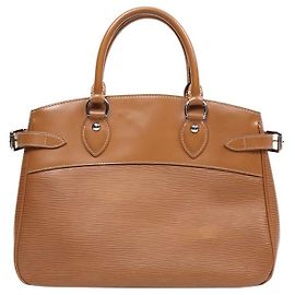 Louis Vuitton Bolso Tote Brea de cuero Epi marrón Castaño