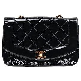 Chanel Borsa a spalla Diana in vernice nera Nero