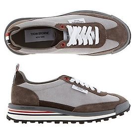 Thom Browne Sapatilhas Take Runner em camurça para mulher Multicor