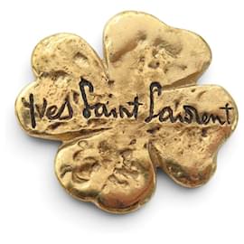 NEUF BROCHE YVES SAINT LAURENT TREFLE A 4 FEUILLES DORE PENDENTIF CLOVER BROOCH Doré