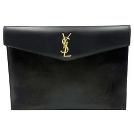 Saint Laurent Clutch Uptown Envelope Monogram Preta Preto