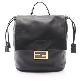 Fendi Rucksack aus schwarzem Leder mit FF-Logo Schwarz