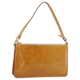 LOUIS VUITTON Monogram Vernis Lexington Accessory Pouch Beige M91010 Auth 196220 Beige