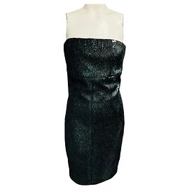 Robe de cocktail courte bustier Chanel à sequins irisés verts avec plaque logo CC Vert