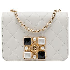 Chanel White Small CC Quilted Calfskin Crystal Pearl Full Flap Blanc