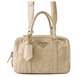 Sac à main en cuir Prada Triangle Beige