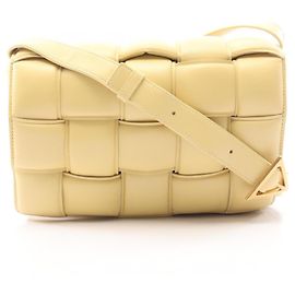 Borsa a Spalla Padded Cassette di Bottega Veneta Giallo