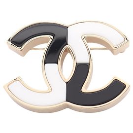 Broche Accessoire Chanel Coco Mark Noir Blanc Doré