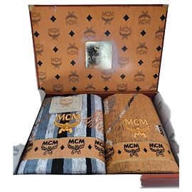 Ensemble de deux serviettes MCM monogramme Marron Noir Blanc Doré Gris