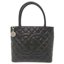 Borsa Tote Chanel Reissue Nero