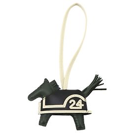 Hermès Hermes Rodeo Robeo Coeur PM Handbag Charm Black