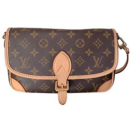 Louis Vuitton Diane Monogram