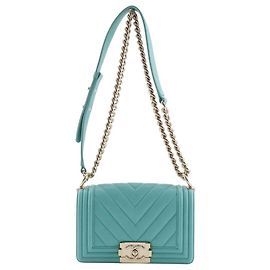 Chanel Boy Caviar Small Vert