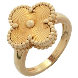 Bague Van Cleef & Arpels Alhambra Guilloché Autre