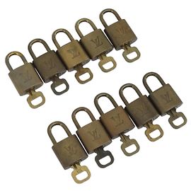 LOUIS VUITTON 10er Set Vorhängeschlösser Vorhängeschloss Metall Gold LV Auth 192564 Golden