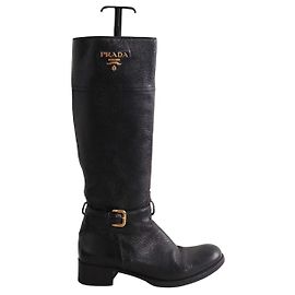 Prada Stiefel aus Leder Schwarz Schwarz
