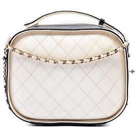 Chanel Vanity Case Small CC Matelassé em Pele de Bezerro Amassada Branca Branco Cru