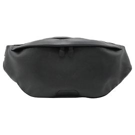 Louis Vuitton Black Monogram Shadow Discovery Bumbag Black